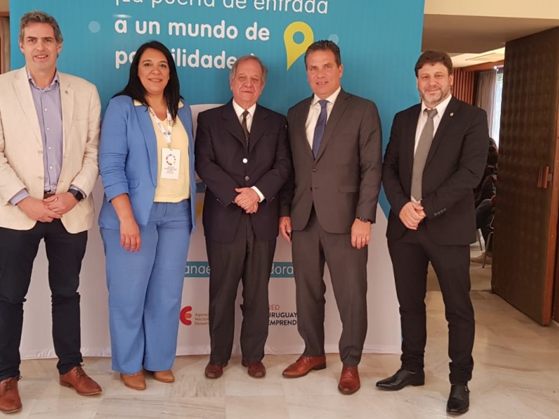 autoridades_apertura_semana_emprendedora_global_ANDE_ALADI_BROU