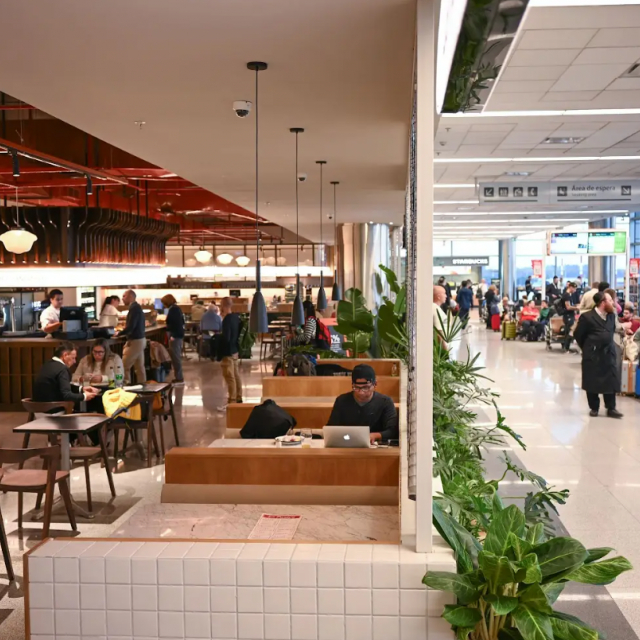 Paseo Gastronómico en Aeropuerto de Carrasco